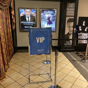 Xavier Mortimer - When you get to the top of the escalators they scan your ticket. This is the VIP side to the left - Performing Arts Near Me