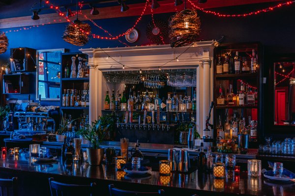 SWeL Restaurant by null