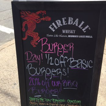 Buddy's Place - It's a worthy 1/2 price burger. I hope they participate in Richmonds burger week this year. - Dive Bars Near Me - Richmond, Virginia