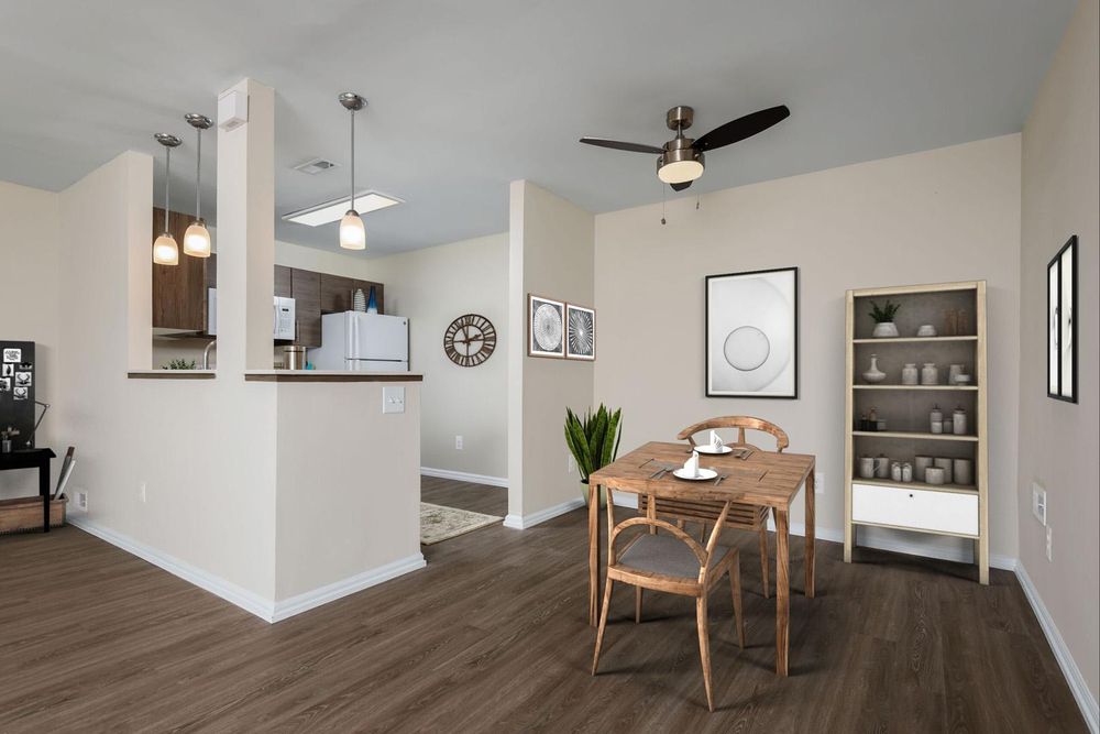 SOPHIA’S PLACE EAST Updated October 2024 40 Photos 2801