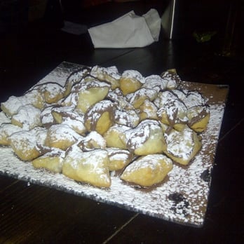 Pizza e Pazzi - dessert!  fried pizza dough, nutella - Pizza Near Me - Toronto, Ontario