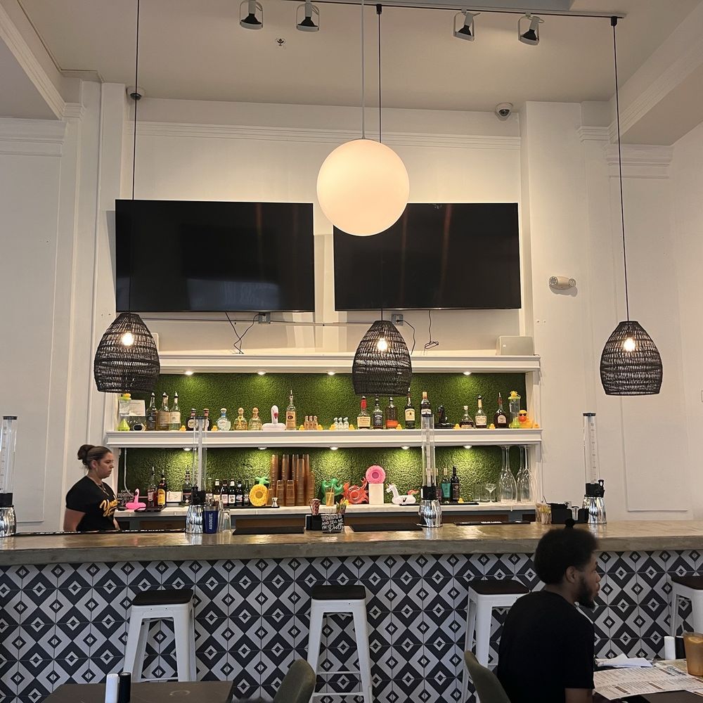 Yonder Brunch & Vibes - Bar area - Breakfast & Brunch Near Me - Youngstown, Ohio Yonder Brunch & Vibes - Bar area - Breakfast & Brunch Near Me - Youngstown, Ohio