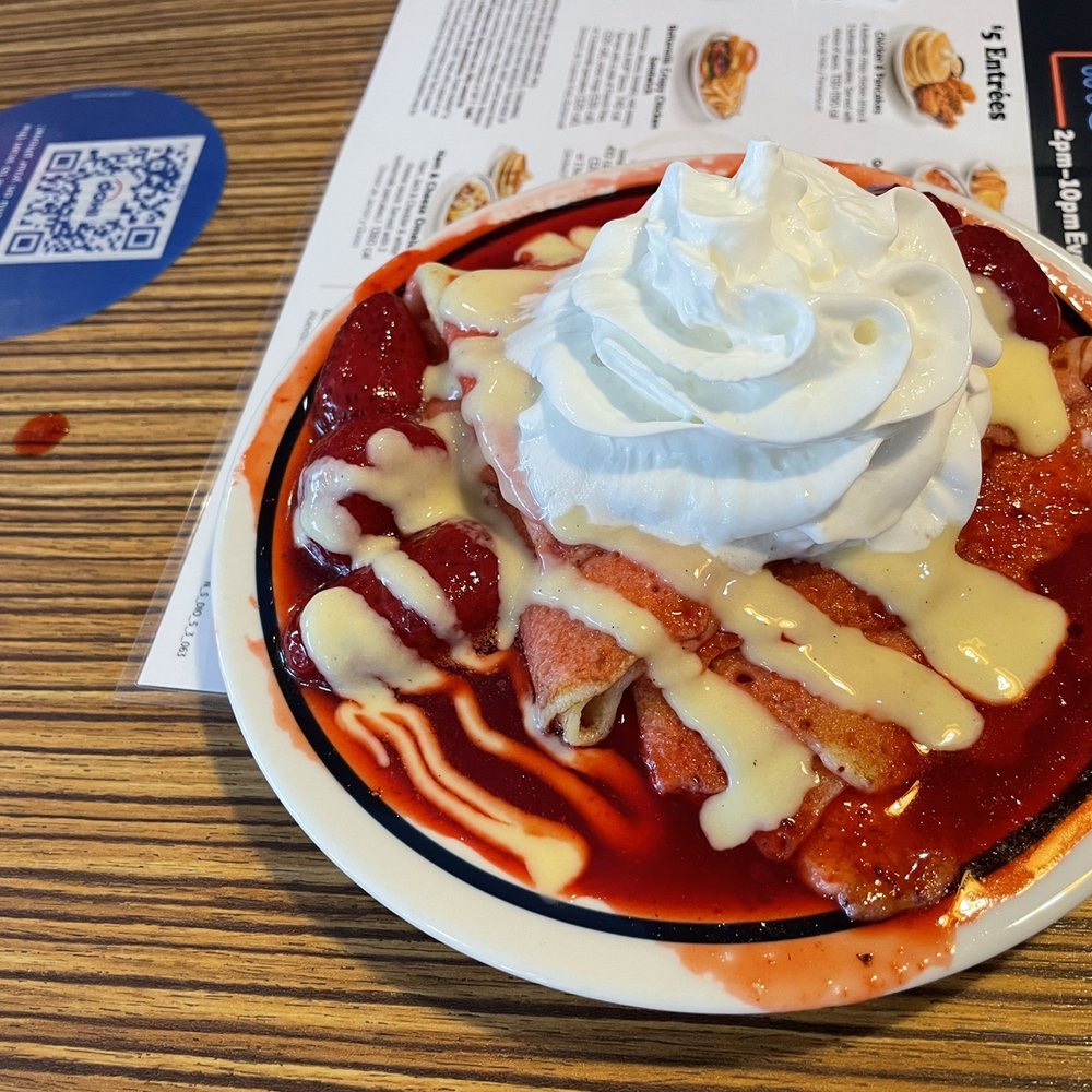 IHOP - Strawberry crepes - Breakfast & Brunch Near Me - TITUSVILLE, Florida IHOP - Strawberry crepes - Breakfast & Brunch Near Me - TITUSVILLE, Florida