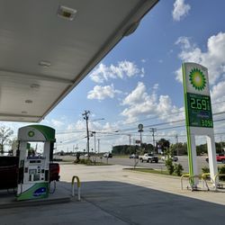 Marathon Gas