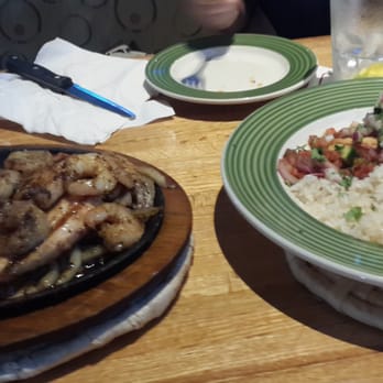 Applebee's Grill + Bar - American Near Me - Lake Grove, New York Applebee's Grill + Bar - American Near Me - Lake Grove, New York
