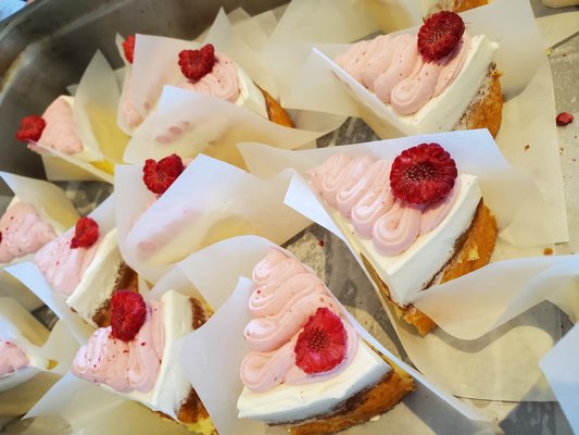 Sunday Bakeshop by null