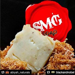 Black and Nobel - Sea Moss Gold Soap