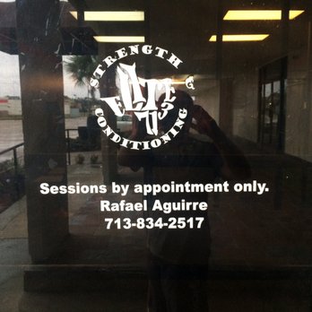 Elite713 - Rafael is very responsive with texts - Trainers Near Me - Pasadena, Texas Elite713 - Rafael is very responsive with texts - Trainers Near Me - Pasadena, Texas