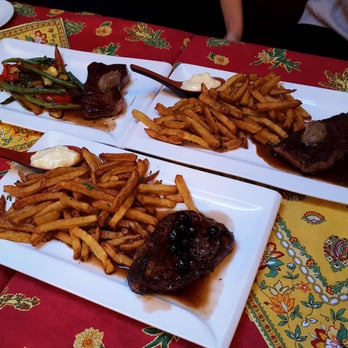 La Palette - The fries are really delicious, and the horse  tenderloin is pretty unique. - French Near Me - Toronto, Ontario