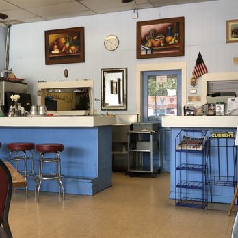 Crystal's Cafe - Entrance dining area - Breakfast & Brunch Near Me - San Antonio, Texas Crystal's Cafe - Entrance dining area - Breakfast & Brunch Near Me - San Antonio, Texas