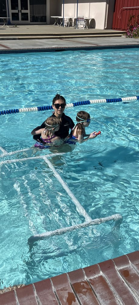 Shipman Swim School Logo