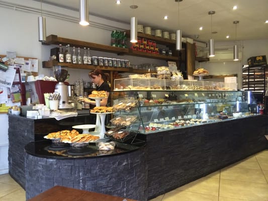 Roni's Bakery - Belsize Village by null