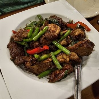 Thai Cuisine - TC SPICY DUCK stir-fried lightly batter crispy boneless duck, string bean, bell pepper, hot chili garlic, and fresh basil - Thai Near Me - Olney, Maryland