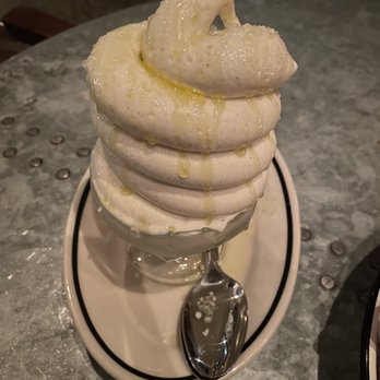 La Lucha - Soft serve vanilla ice cream with olive oil drizzle and sea salt - Seafood Near Me - Houston, Texas