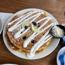 Lemon Blueberry Pancakes Lemon Blueberry Pancakes