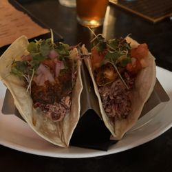 Tarbender's Lounge - Mahi tacos