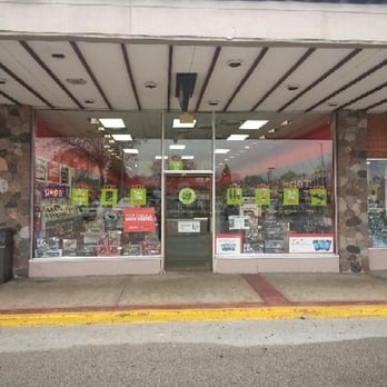 RadioShack - Mobile Phones Near Me - West Bend, Wisconsin RadioShack - Mobile Phones Near Me - West Bend, Wisconsin