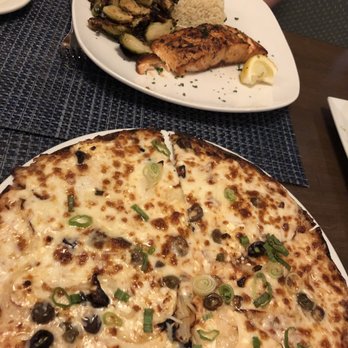 Finn MacCool's - Pizza and salmon - Pubs Near Me - Port Washington, New York Finn MacCool's - Pizza and salmon - Pubs Near Me - Port Washington, New York