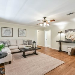 Brookside Village Vacant Staging