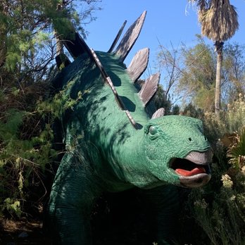 Cabazon Dinosaurs - Museums Near Me - Cabazon, California