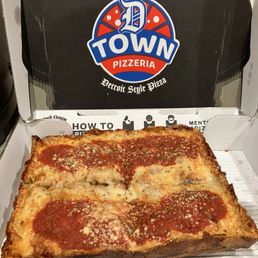 1946 Cheese Pizza