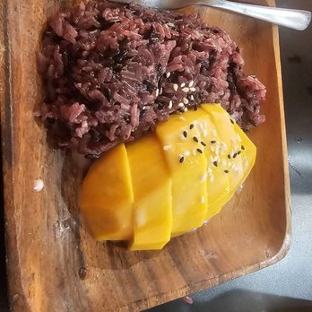 Siam Thai Restaurant - Sticky rice with mango - Thai Near Me - Pittsburgh, Pennsylvania Siam Thai Restaurant - Sticky rice with mango - Thai Near Me - Pittsburgh, Pennsylvania