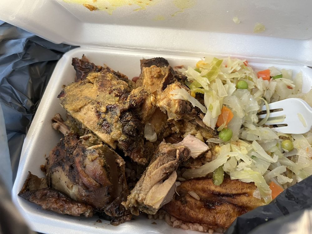 EDDY’S JERK CENTER Updated October 2024 25 Photos & 22 Reviews