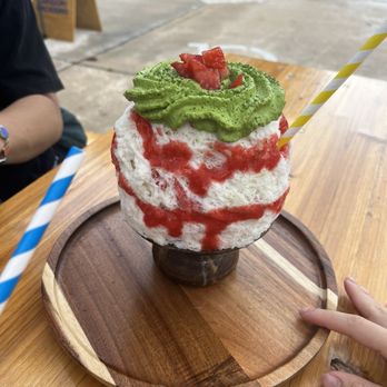 Koko Kakigori - Strawberry matcha - Shaved Ice Near Me - Orlando, Florida Koko Kakigori - Strawberry matcha - Shaved Ice Near Me - Orlando, Florida