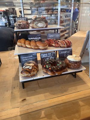 Dutch Monkey Doughnuts by null