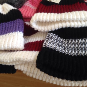 Garlic World - Hand knitted caps $10.00 - Specialty Food Near Me - Gilroy, California Garlic World - Hand knitted caps $10.00 - Specialty Food Near Me - Gilroy, California