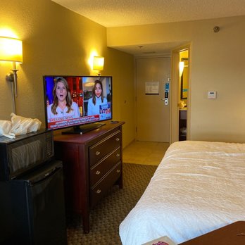 Hampton Inn College Station - Cozy room - Hotels Near Me - College Station, Texas Hampton Inn College Station - Cozy room - Hotels Near Me - College Station, Texas