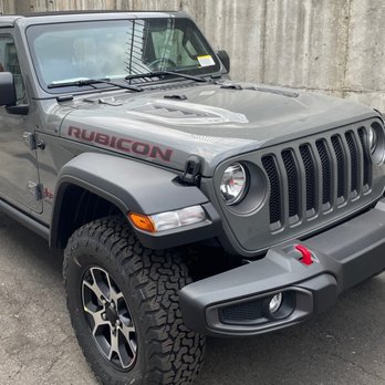 Gladstone Dodge Chrysler Jeep & RAM - Jeep Wrangler Rubicon Ecodiesel - Gladstone Dodge - Car Dealers Near Me - Gladstone, Missouri Gladstone Dodge Chrysler Jeep & RAM - Jeep Wrangler Rubicon Ecodiesel - Gladstone Dodge - Car Dealers Near Me - Gladstone, Missouri