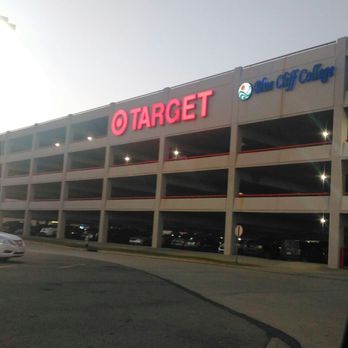 Target - Parking garage - Department Stores Near Me - Metairie, Louisiana