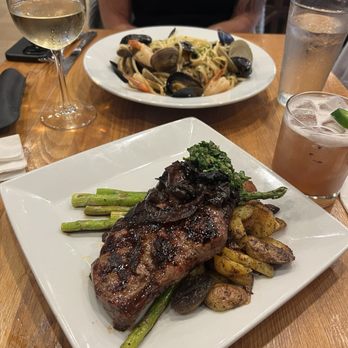 Pearlz - Steak - Seafood Near Me - Charleston, South Carolina Pearlz - Steak - Seafood Near Me - Charleston, South Carolina