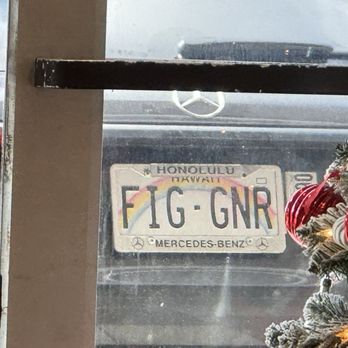 Fig & Ginger - I'm assuming it's the owner's car parked in front of the store - Breakfast & Brunch Near Me - Honolulu, Hawaii