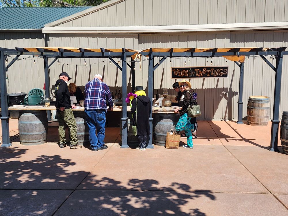 Sugar Creek Winery - vineyard in Defiance, MO