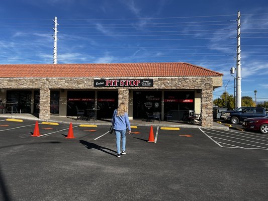 Pit Stop by null