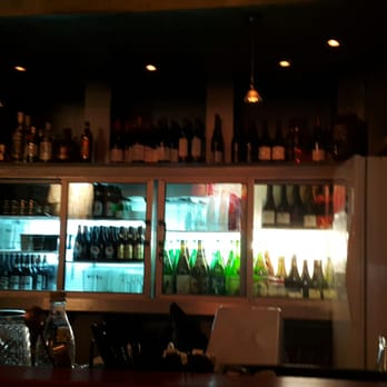 Kura - Interior bar area - Japanese Near Me - Auckland, AUK