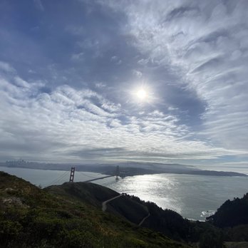 Slackers Hill - View - Hiking Near Me - Sausalito, California