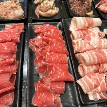 V Yan Hot Pot & BBQ - Asian Fusion Near Me - Parsippany, New Jersey