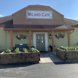 Milano Cafe - Outside