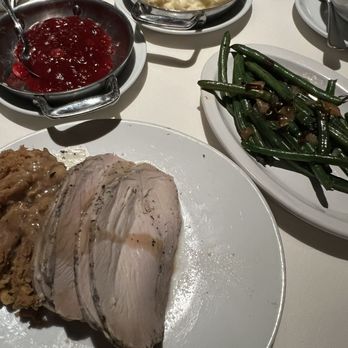 Fleming’s Prime Steakhouse & Wine Bar - Herb-roasted turkey - Steakhouses Near Me - Edgewater, New Jersey