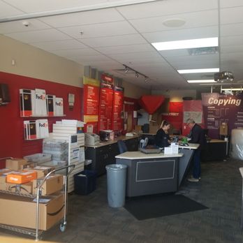 PostNet - Desk - Shipping Centers Near Me - Tucson, Arizona PostNet - Desk - Shipping Centers Near Me - Tucson, Arizona