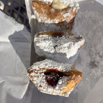 SnoCorner - Fresh 3 Beignets - Desserts Near Me - Long Beach, California SnoCorner - Fresh 3 Beignets - Desserts Near Me - Long Beach, California
