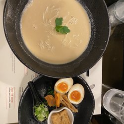 Tenoha - Vegan ramen