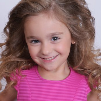 SmartStyle - Professional headshot photo - Hair Salons Near Me - QUEEN CREEK, Arizona SmartStyle - Professional headshot photo - Hair Salons Near Me - QUEEN CREEK, Arizona
