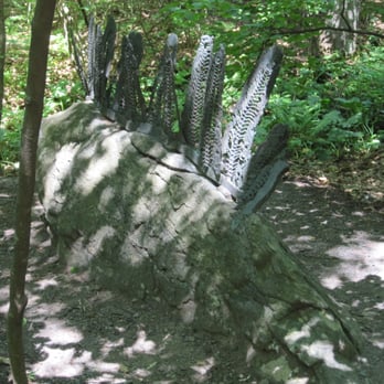 Garden In the Woods - Stegosaurus Sculpture - Botanical Gardens Near Me - Framingham, Massachusetts