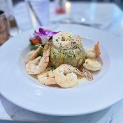 Luna Rosa Puerto Rican Grill Y Tapas - Mofongo con Camarones