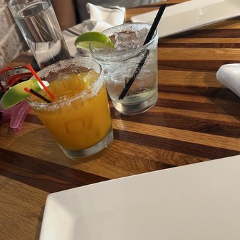 105-Ten Bar & Grill - Passion fruit and pineapple elderflower margarita - Bars Near Me - Briarcliff Manor, New York