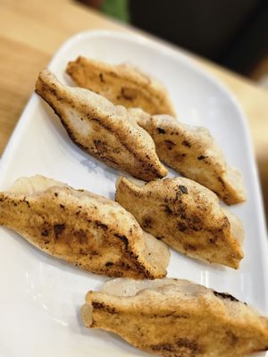 LAO YU YUAN DUMPLING HOUSE by null